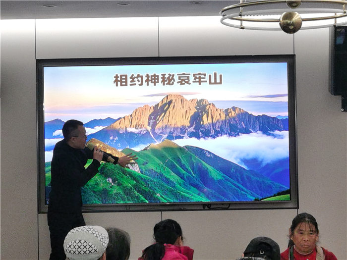 绵阳Cmp冠军沐日旅行社举行2025年哀劳山自驾宣布会