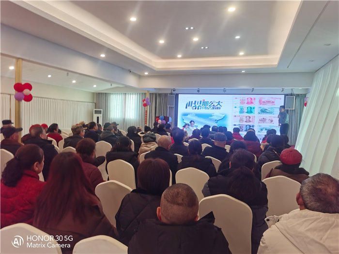 绵阳Cmp冠军沐日旅行社举行2026年年度答谢宴暨双内蒙+贝加尔湖线路宣布会